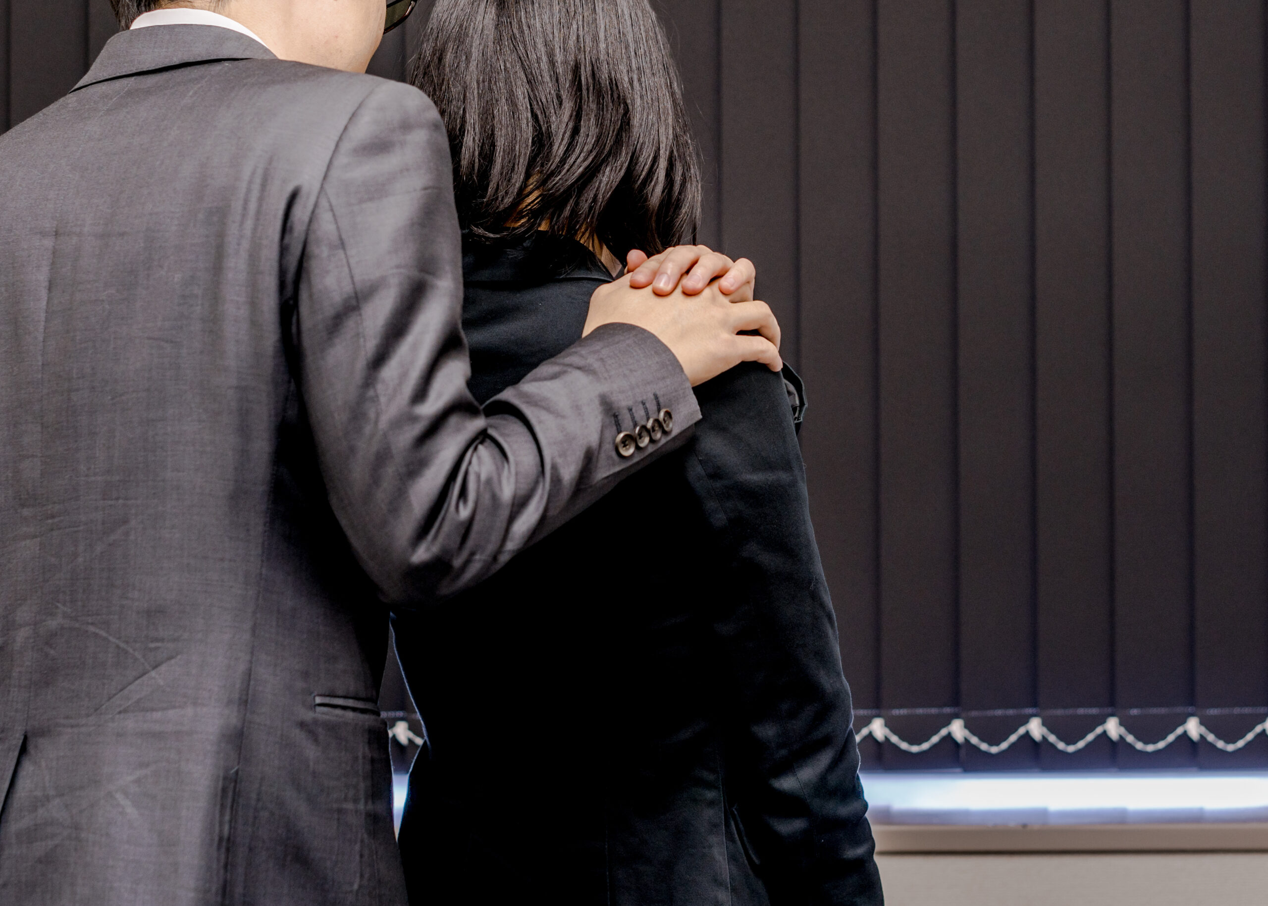 新婚なのに不倫をしてしまう理由・心理とは?