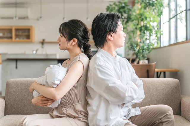 夫婦の離婚危機は必ずある？離婚する夫婦の特徴や乗り越え方を解説