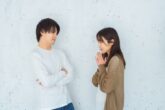 妻が不倫している？サインや夫がとるべき行動、離婚する場合の流れを解説
