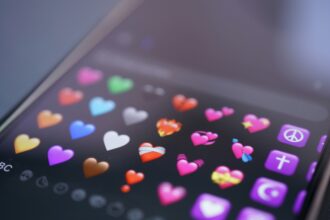 マッチングアプリ不倫とは？慰謝料請求の流れや必要な証拠を紹介