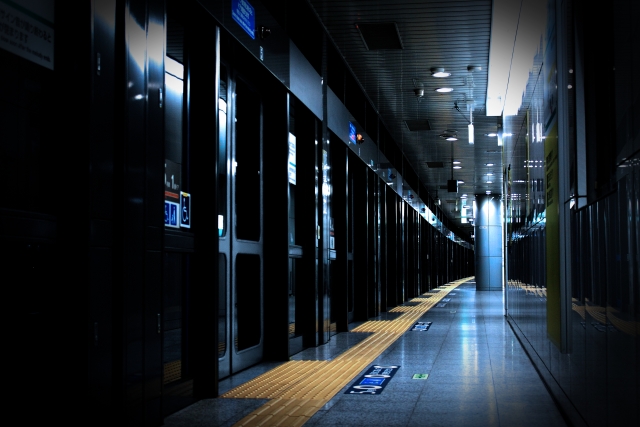 迷惑防止条例違反は逮捕される？該当行為や刑罰を徹底解説