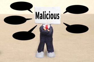 悪質なクレーマーに悩む企業の方へ｜法的措置による解決方法について弁護士が解説